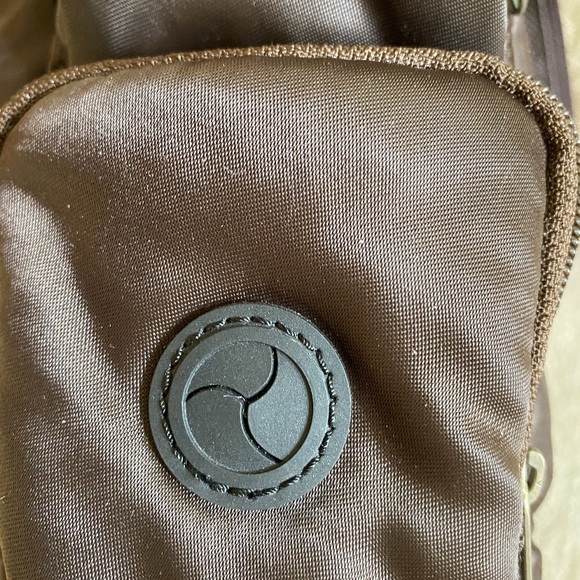 Brown Eddie Bauer tote purse - Picture 3 of 5